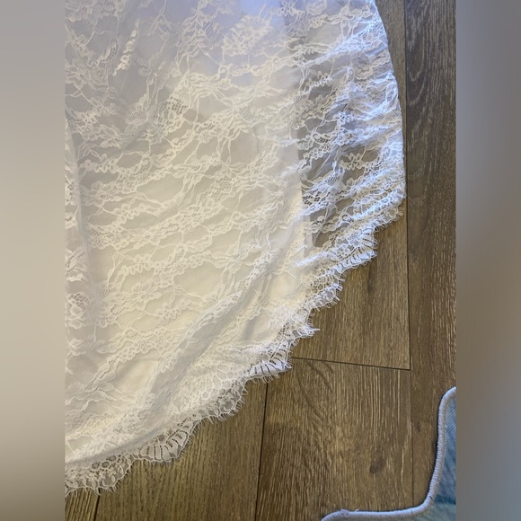 NWT Merry’s Wedding Dress - Picture 13 of 15